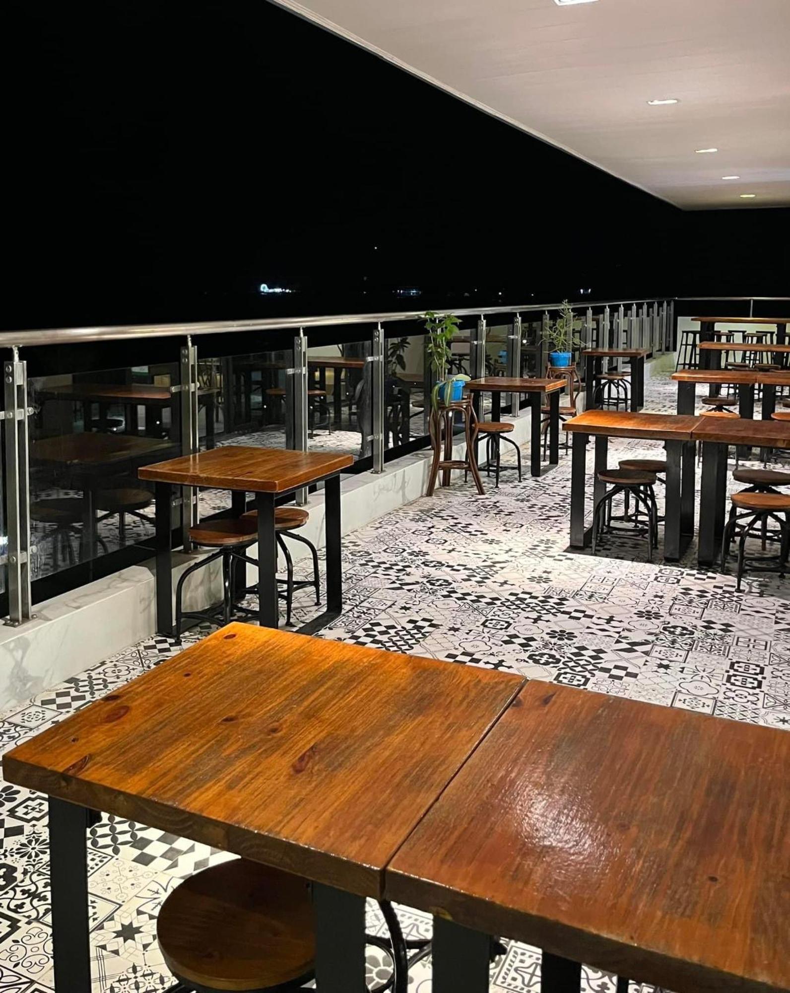 W Golf Resort Oslob Εξωτερικό φωτογραφία