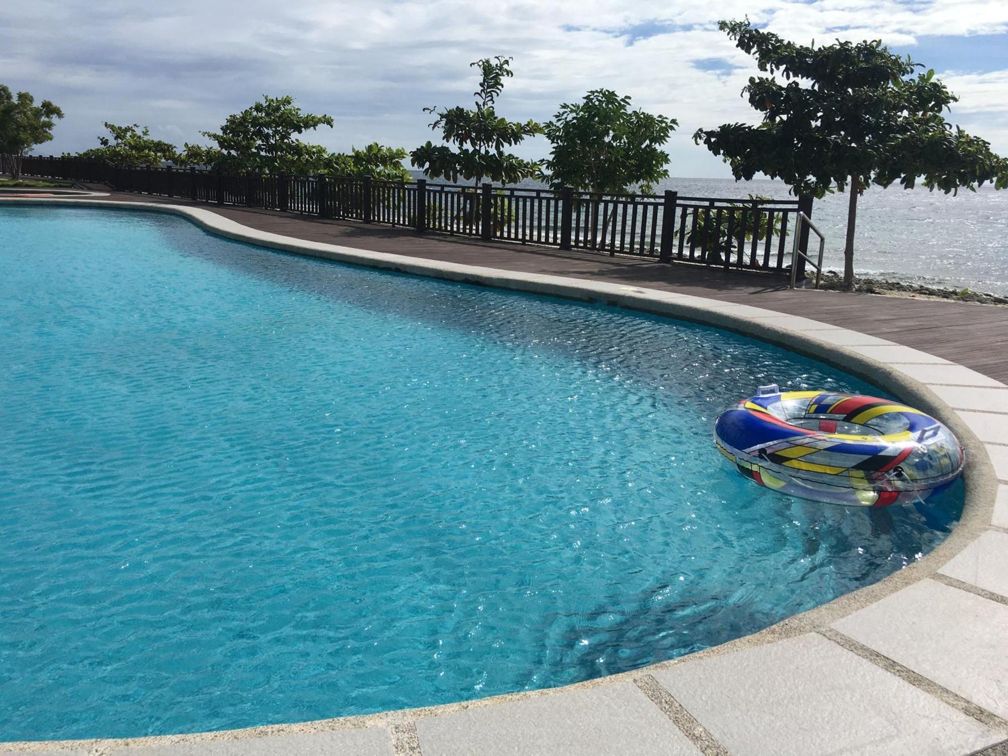 W Golf Resort Oslob Εξωτερικό φωτογραφία
