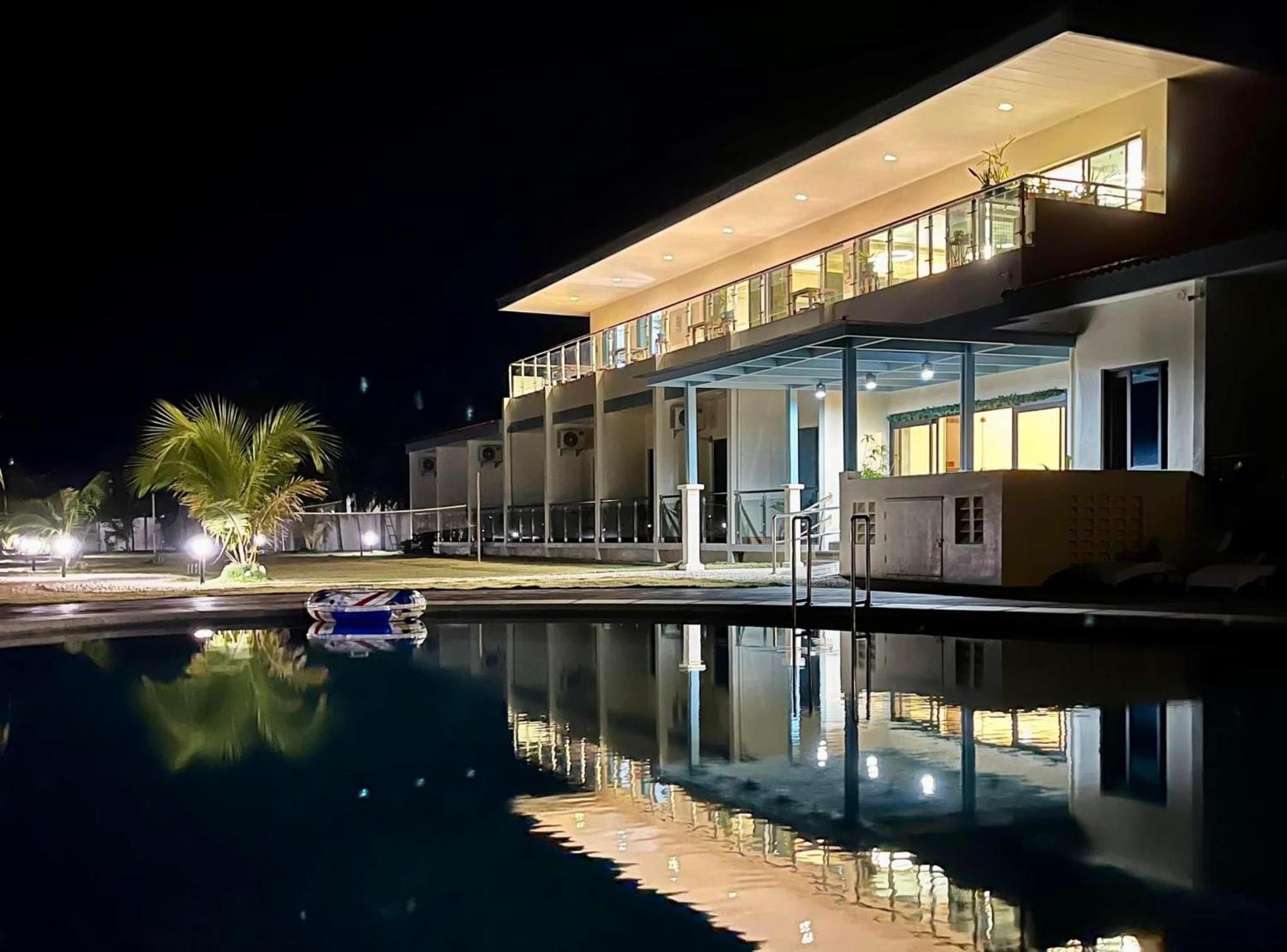 W Golf Resort Oslob Εξωτερικό φωτογραφία