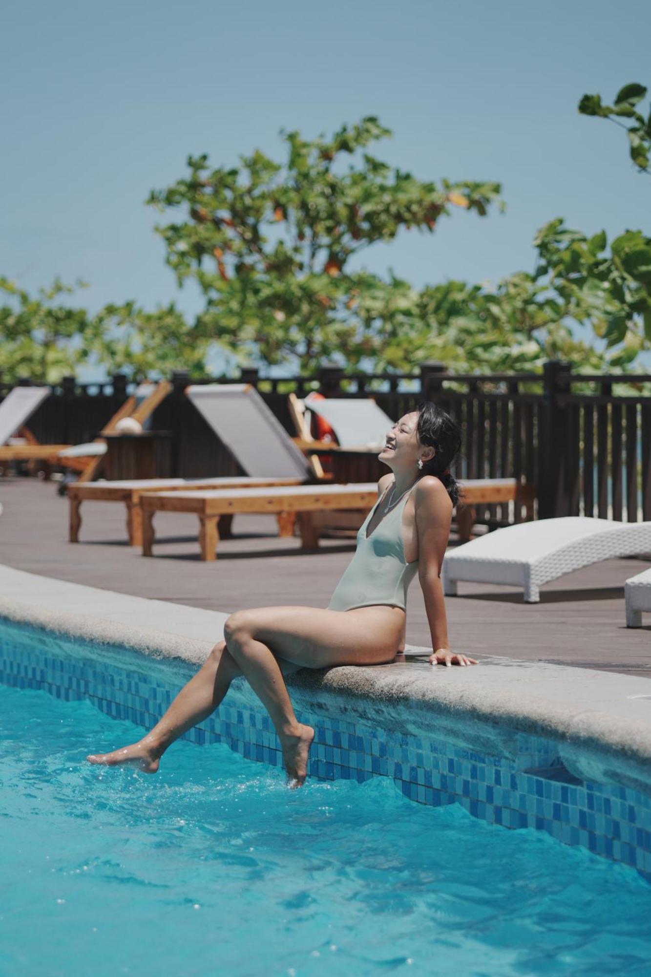 W Golf Resort Oslob Εξωτερικό φωτογραφία